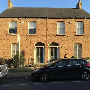 https://montrose-house.dublin-hotelsweb.com